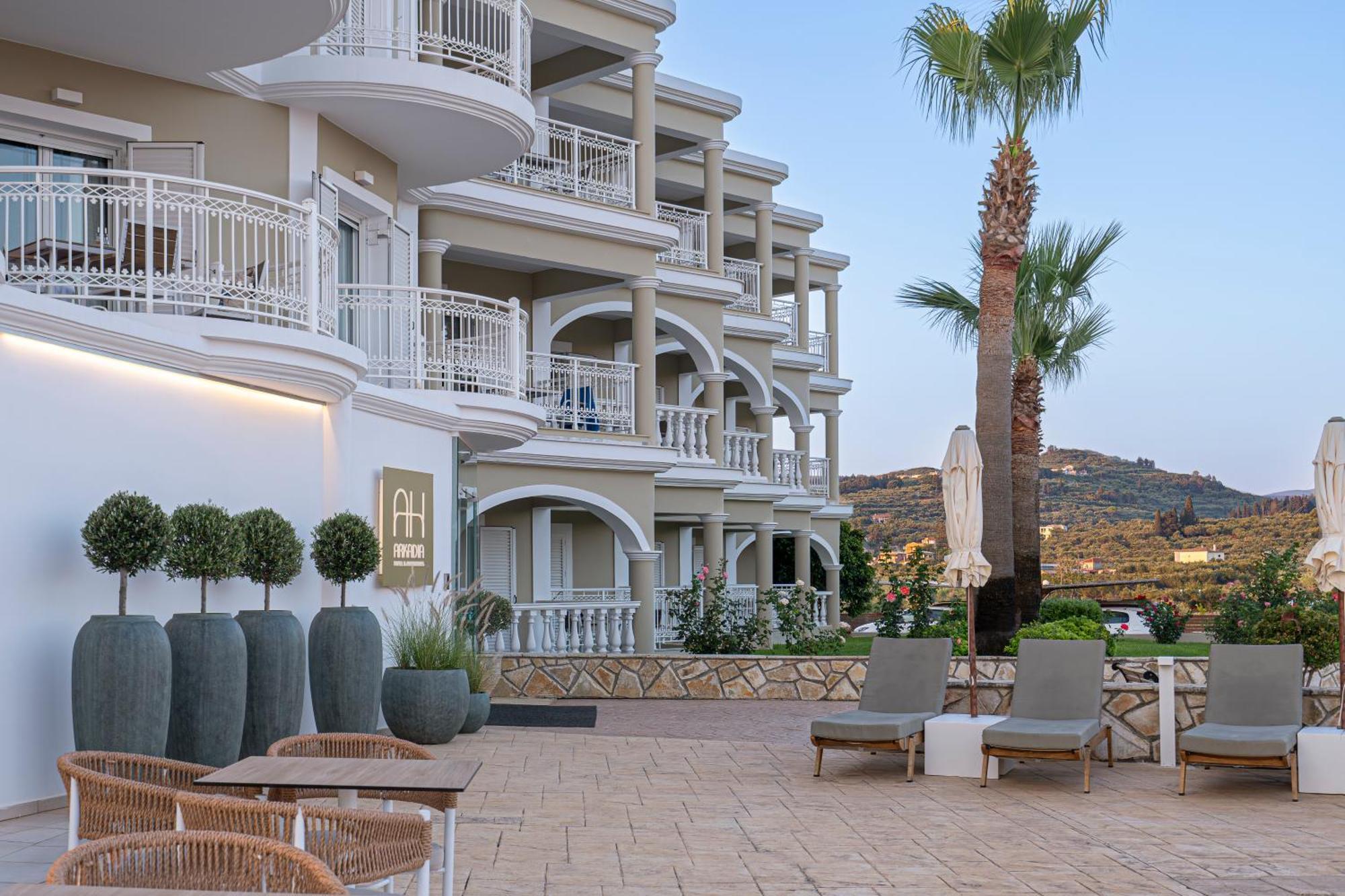 Arkadia Hotel Kypseli Екстер'єр фото