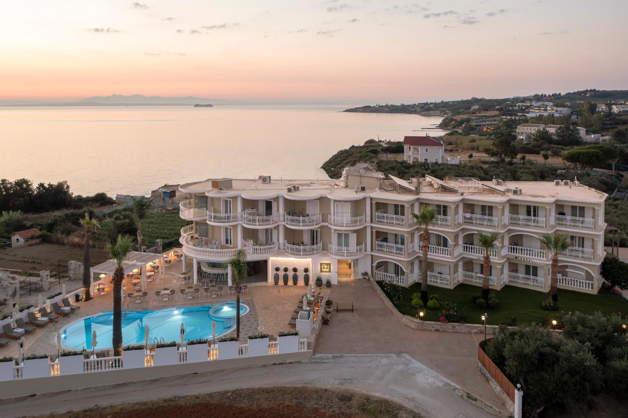 Arkadia Hotel Kypseli Екстер'єр фото